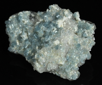 Fluorapatite on Quartz from Golconda mine, Coroaci, Minas Gerais, Brazil [db_pics/pics/apatite8e.jpg]