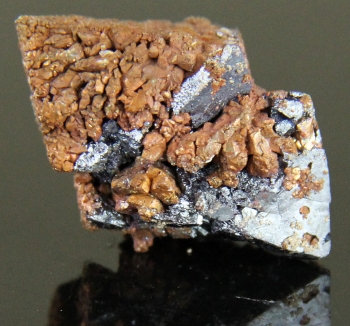 Copper pseudomorph after Cuprite from Rubtsovsky Mine, Altai Krai, Siberia, Russia [db_pics/pics/cuprite5a.jpg]