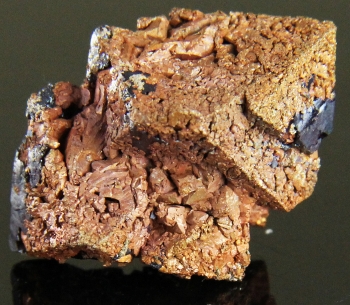 Copper pseudomorph after Cuprite from Rubtsovsky Mine, Altai Krai, Siberia, Russia [db_pics/pics/cuprite5b.jpg]