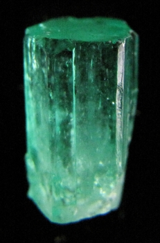 Beryl Var. Emerald from Muzo Mine, Muzo, Vasquez-Yacopí Mining District, Boyacá Department, Colombia [db_pics/pics/emerald6c.jpg]