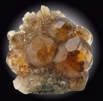 Garnet Var. Hessonite from Jeffrey Mine, Asbestos, Quebec, Canada [db_pics/pics/hessonite8b.jpg]
