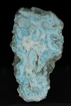 Larimar aka Blue Pectolite from Filipinas Larimar Mine, Los Checheses, Sierra de Barouco, Barahona Province, Dominican Republic [db_pics/pics/larimar5c.jpg]