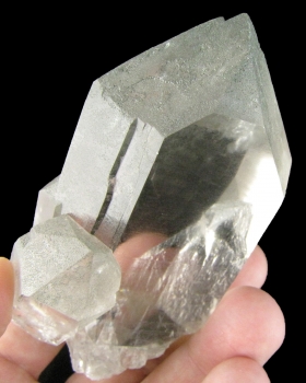 Quartz with Chlorite inclusions from St. Gotthard, Kanton Uri, Switzerland [db_pics/pics/quartz23a.jpg]