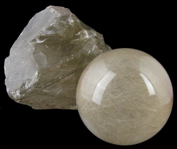 Quartz Var. Rutilated (rough and sphere) from Minas Gerais, Brazil [db_pics/pics/quartz34b.jpg]