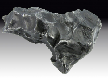Meteorite Var. Sikhote-Alin from Sikhote-Alin Mountains, Eastern Siberia, Russia [db_pics/pics/sikhote6f.jpg]