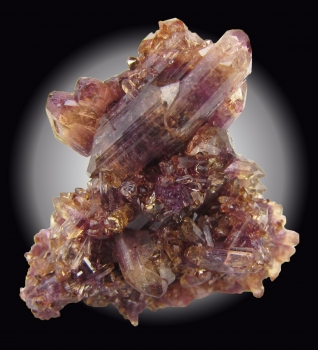 Vesuvianite from Jeffrey Mine, Asbestos, Quebec, Canada [db_pics/pics/vesuvianite3a.jpg]