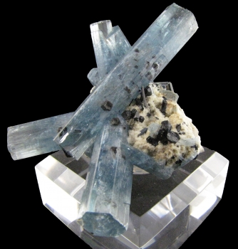 Beryl var. Aquamarine on Matrix with Schorl from Erongo Mountains, Erongo Region, Namibia [db_pics/pics/aqua6c.jpg]
