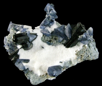 Benitoite w/ Neptunite on Natrolite from Benitoite Gem Mine, San Benito County, California [db_pics/pics/benitoite1b.jpg]
