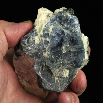 Corundum var. Sapphire from Potanino Mine, Ilmen Mountains, Russia [db_pics/pics/corundum8b.jpg]