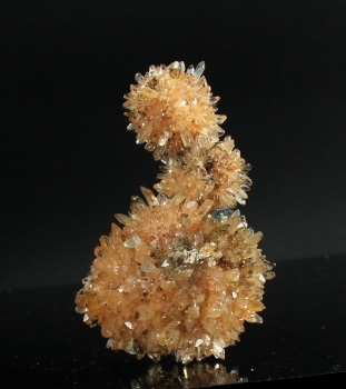 Creedite with Fluorite from Navidad mine, Durango, Mexico [db_pics/pics/creedite6a.jpg]