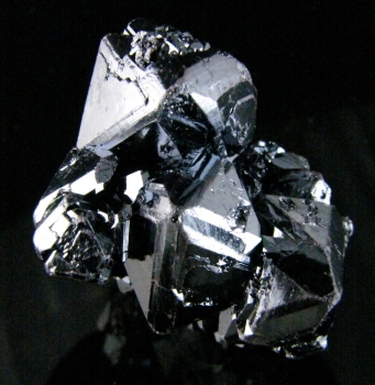 Cuprite from Rubtsovsky Mine, Altai Krai, Siberia, Russia [db_pics/pics/cuprite1b.jpg]