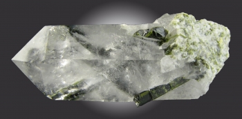 Quartz with Epidote inclusions from Capelinha, Minas Gerais, Brazil [db_pics/pics/epidote3c.jpg]
