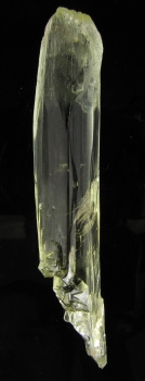 Beryl Var. Heliodor - rough and cut - from Volodarsk-Volynskll, Zhytomyr Oblast', Ukraine [db_pics/pics/heliodore1e.jpg]