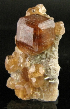 Garnet var. Hessonite w/ Diopside from Jeffrey Mine, Asbestos, Quebec, Canada [db_pics/pics/hessonite6b.jpg]