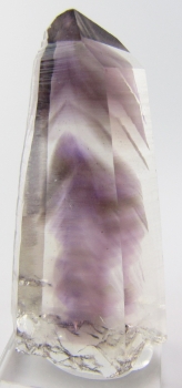 Quartz var. Amethyst phantom from Ambatofinandrana, Madagascar [db_pics/pics/quartz12d.jpg]