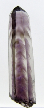 Quartz var. Amethyst phantom from Ambatofinandrana, Madagascar [db_pics/pics/quartz26a.jpg]