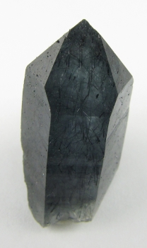 Quartz w/ Tourmaline inclusions from Jenipapo mine, ItapirapuÃ£, GoiÃ¡s, Brazil [db_pics/pics/quartz45b.jpg]