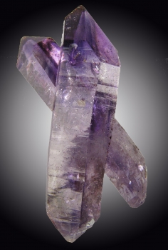 Quartz Var. Amethyst with Prehnite and Analcime from Goboboseb Mtns. Brandberg Dist. Erongo Region, Namibia [db_pics/pics/quartz54a.jpg]