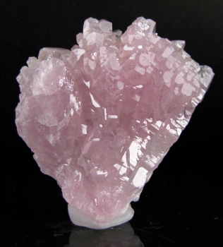 Quartz Var. Rose from Lavra da Ilha Pegmatite, Taquaral, Itinga, Aracuai, Minas Gerais, Brazil [db_pics/pics/rose3a.jpg]