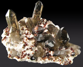 Spessartine and Smoky Quartz from Tongbei Area, Fujian Province, China [db_pics/pics/spessartine3a.jpg]