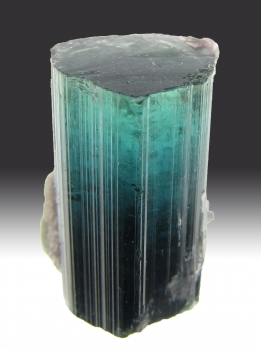 Tourmaline Var. Bi-Color Elbaite from Aruscuai, Minas Gerais, Brazil [db_pics/pics/tourm30a.jpg]